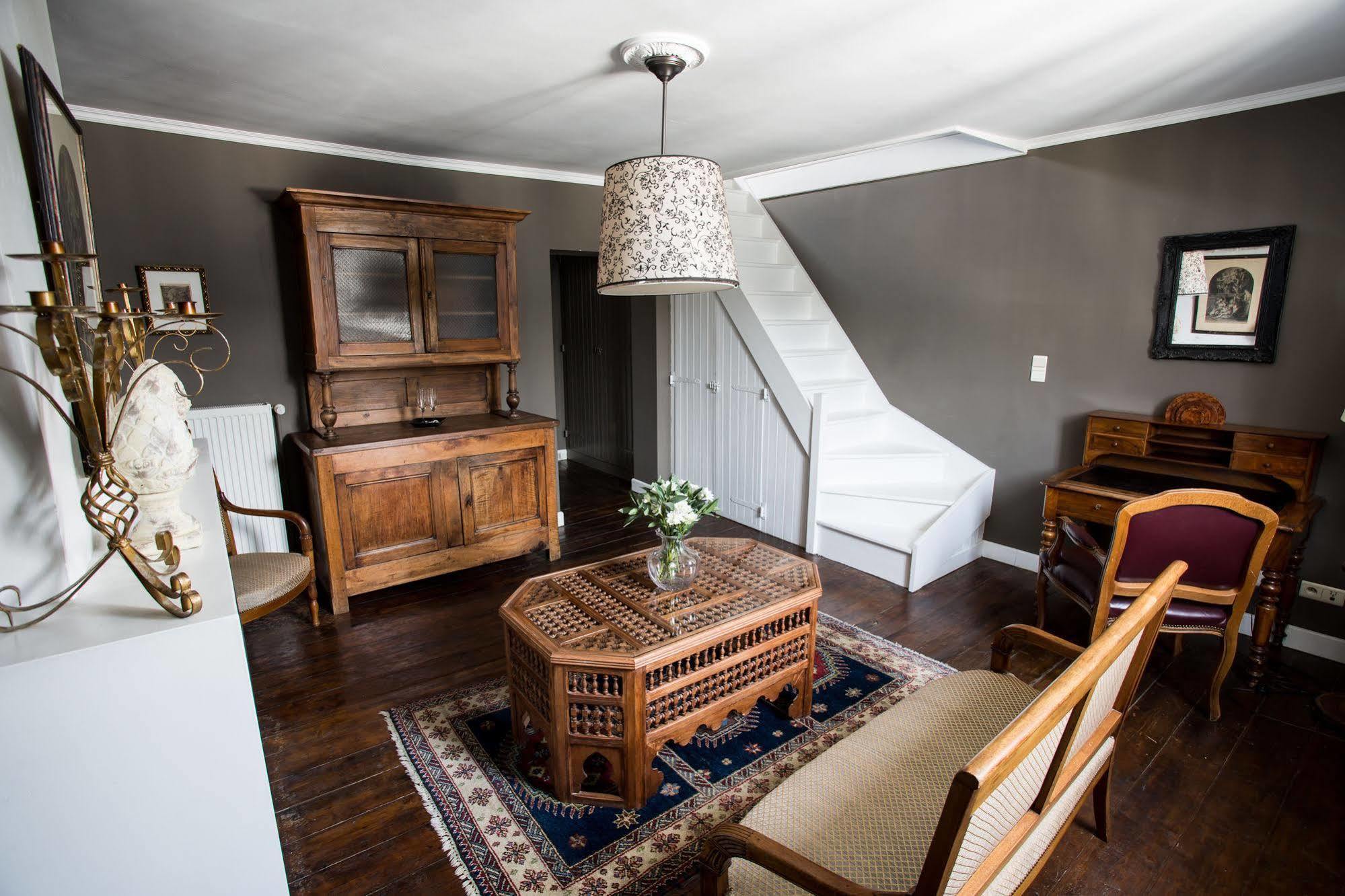 B&B Downtown Bxl บรัสเซลส์ ภายนอก รูปภาพ