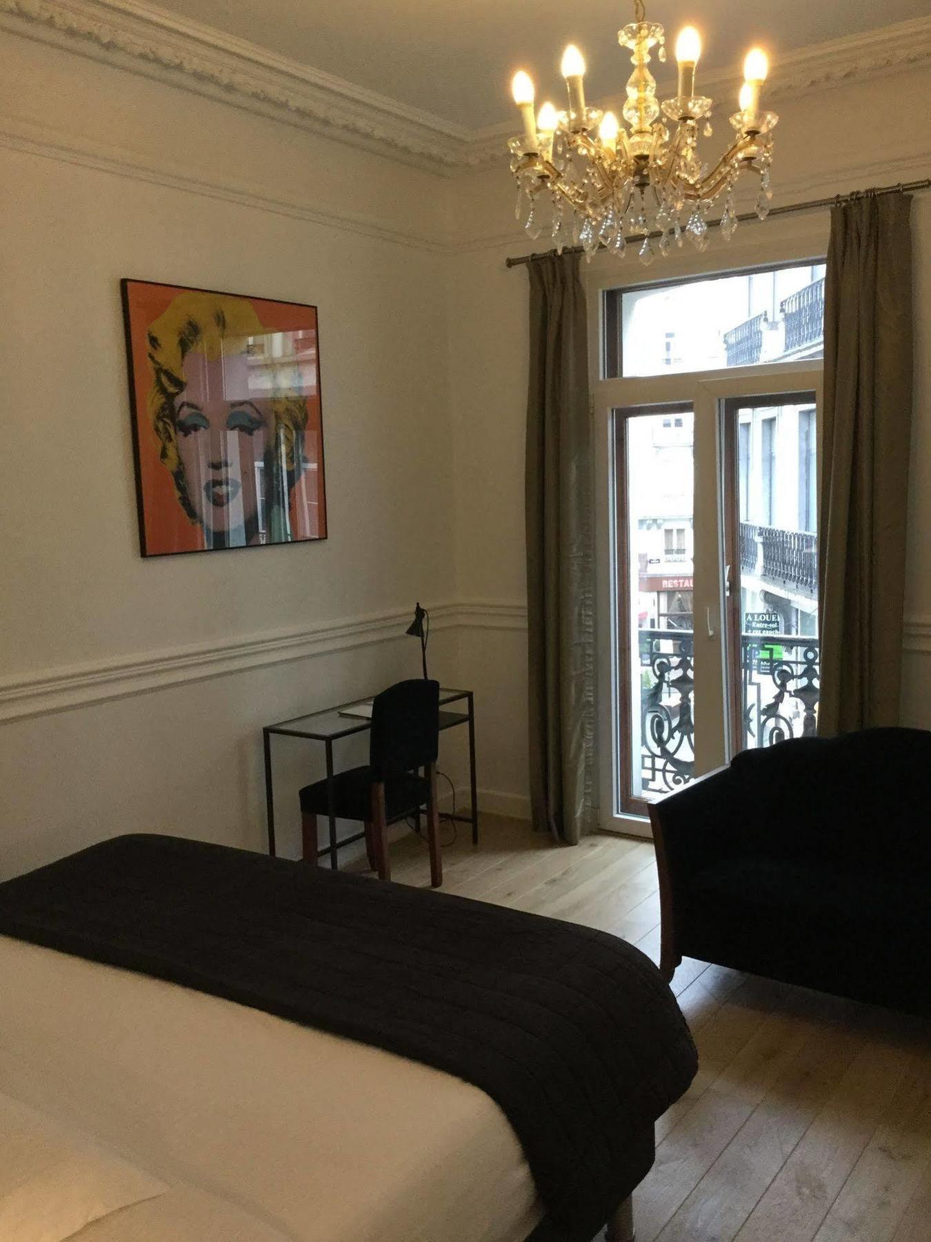 B&B Downtown Bxl บรัสเซลส์ ภายนอก รูปภาพ