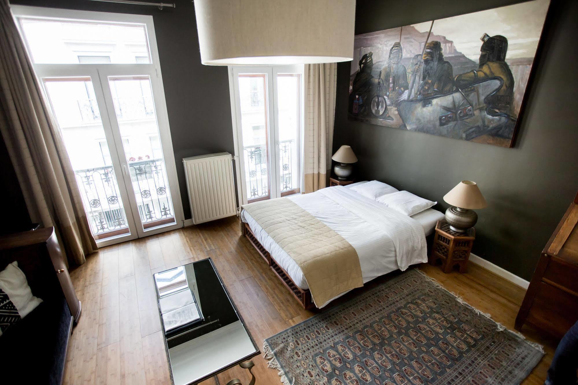 B&B Downtown Bxl บรัสเซลส์ ภายนอก รูปภาพ